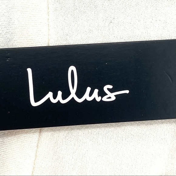 Lulus Women's Striped V Neck Short Sleeve Tee - XS - Picture 6 of 6